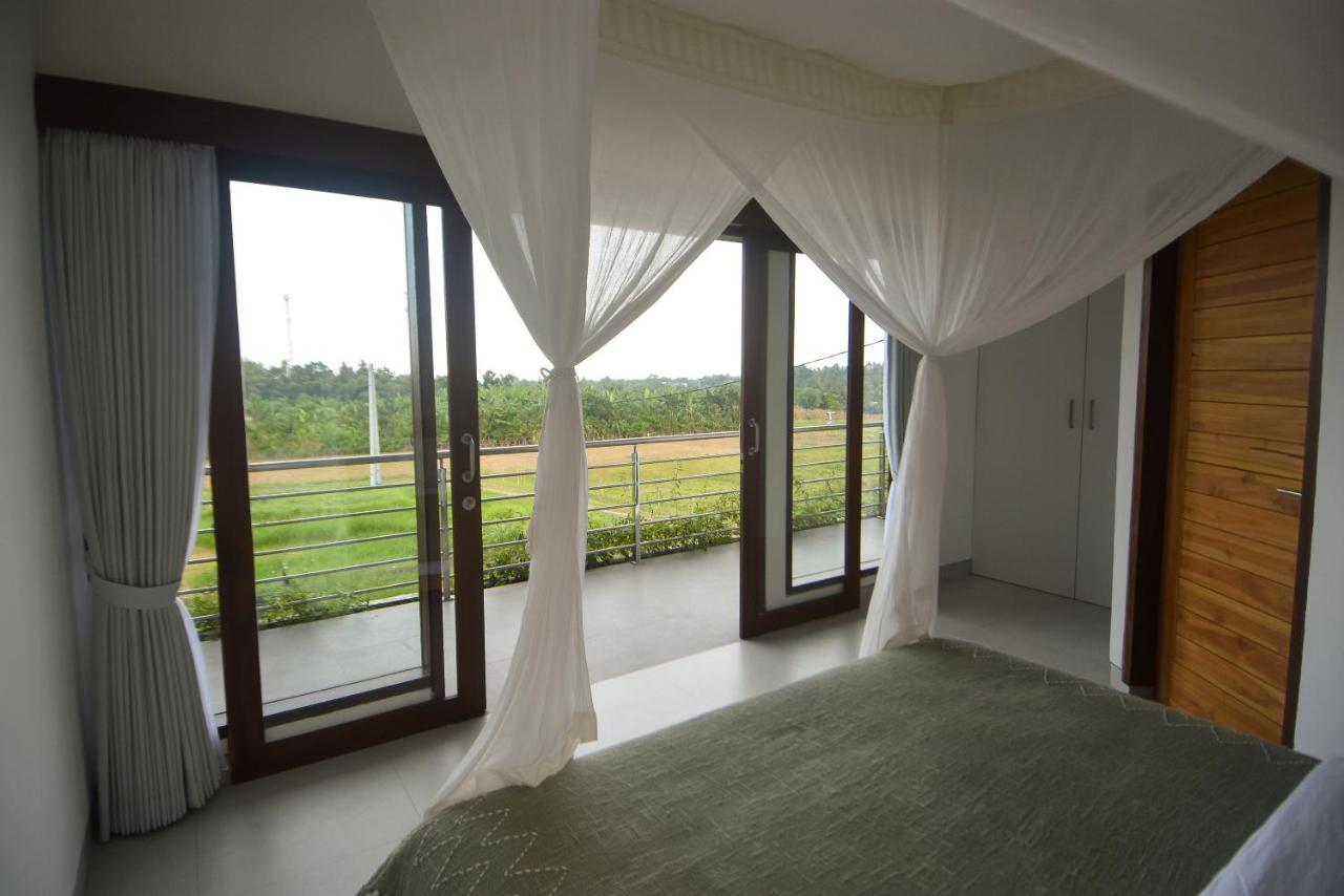 Three Palms Surf & Stay Medewi Airsatang 外观 照片