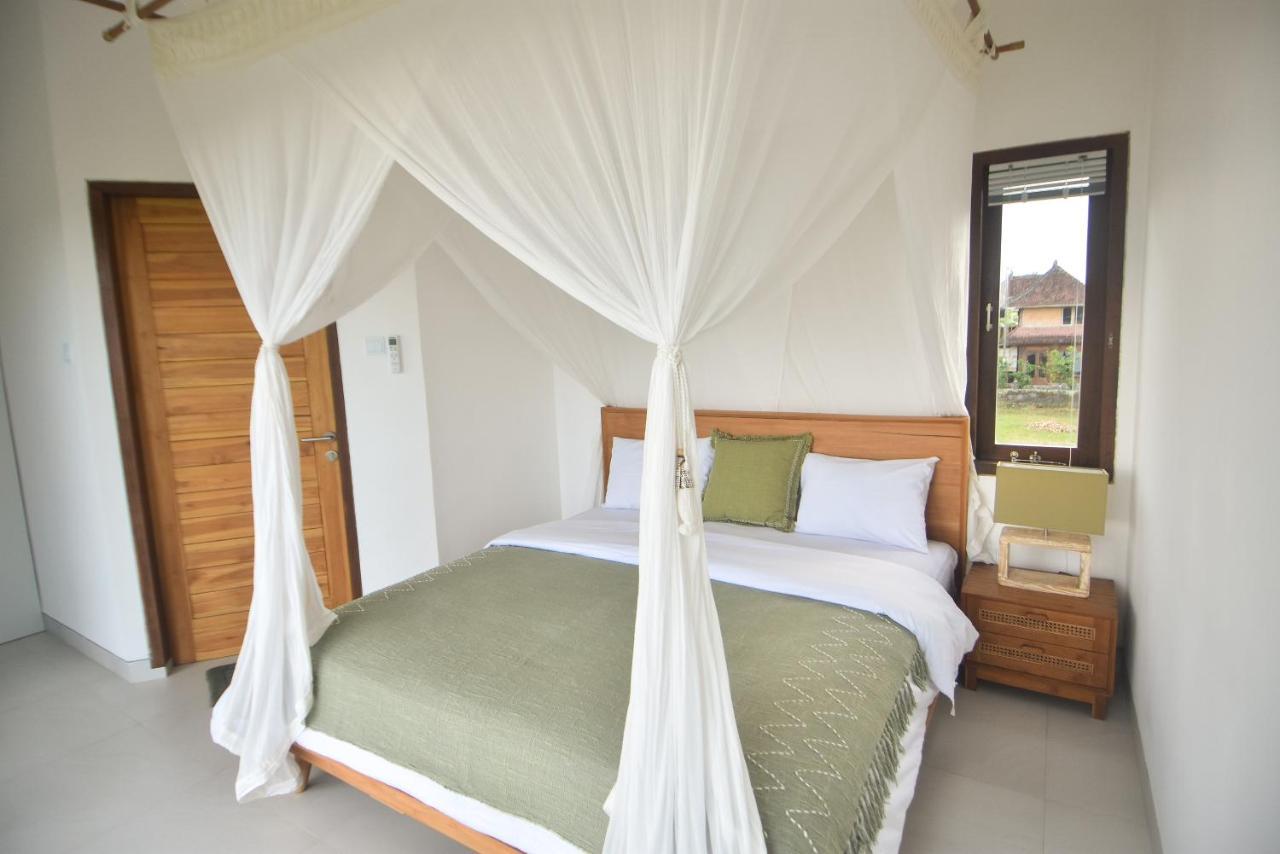 Three Palms Surf & Stay Medewi Airsatang 外观 照片
