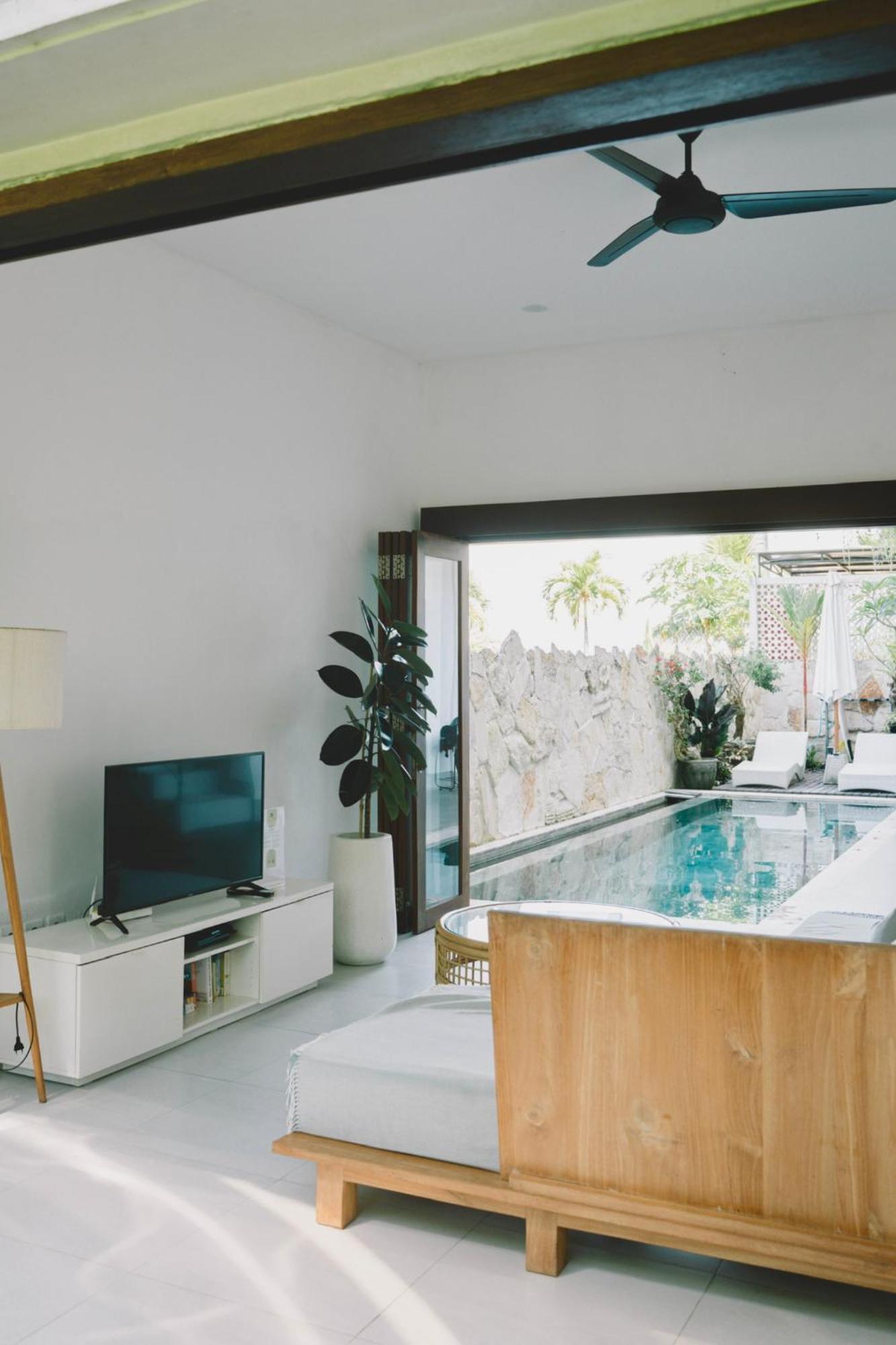 Three Palms Surf & Stay Medewi Airsatang 外观 照片